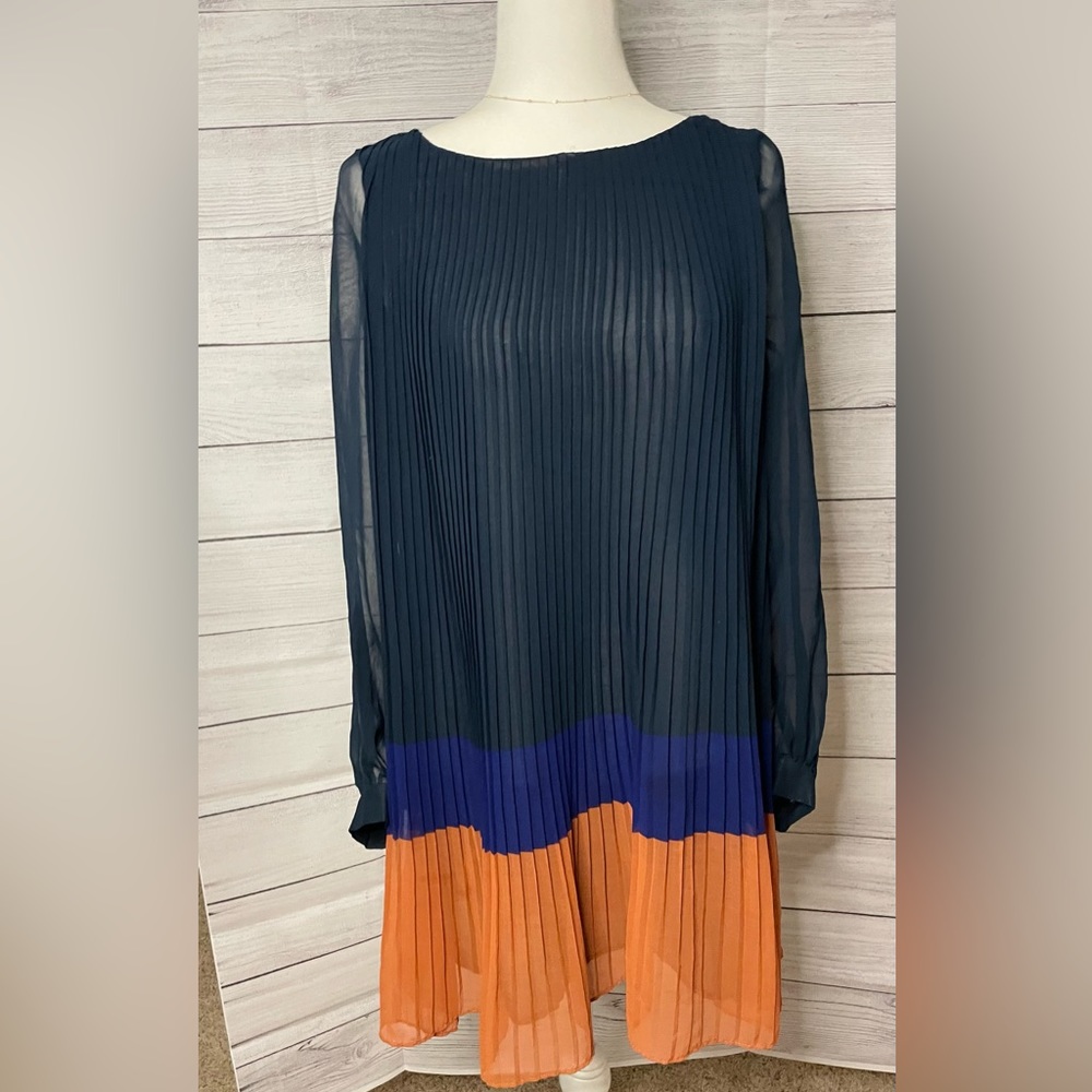 $198 French Connection pleated two tone long sleeved dress, navy/rust